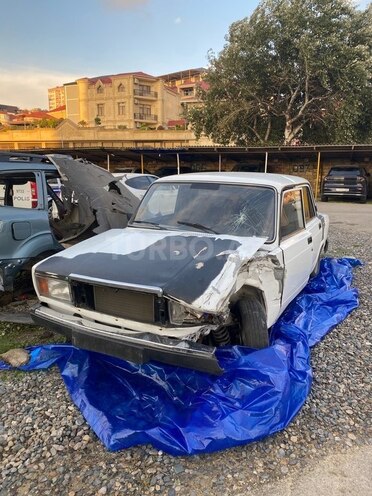 LADA (VAZ) 2107 2009, 32,000 km - 1.6 л - Bakı