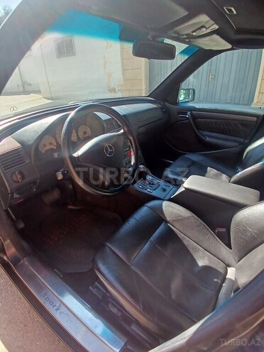 Mercedes C 220 1998, 250,000 km - 2.2 л - Bakı