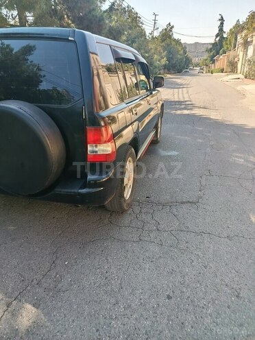Mitsubishi Pajero io 2003, 330,000 km - 2.0 l - Bakı