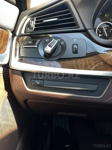 BMW 528 2014, 185,000 km - 2.0 л - Bakı