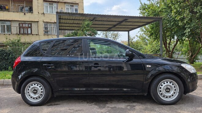 Kia Ceed 2010, 269,895 km - 1.6 l - Bakı