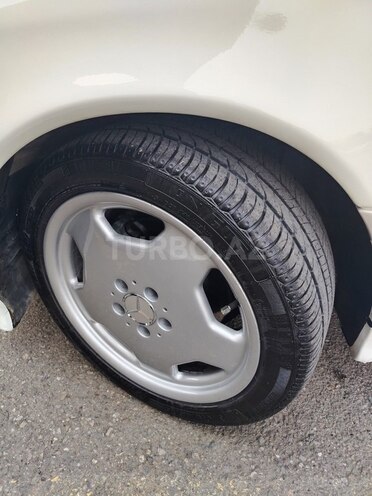 Mercedes C 230 1997, 366,123 km - 2.3 л - Bakı