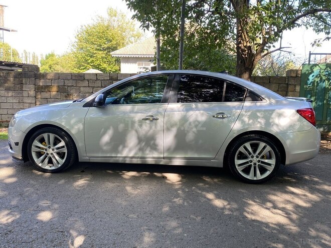 Chevrolet Cruze 2013, 326,500 km - 1.4 l - Lənkəran
