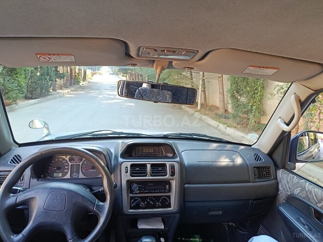 Mitsubishi Pajero io 1999, 330,000 km - 1.8 l - Bakı
