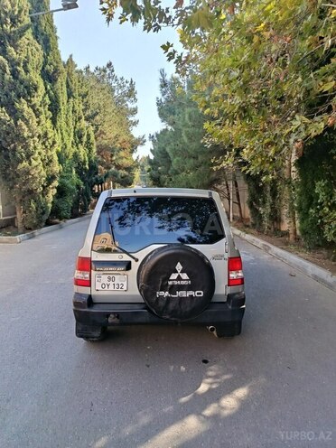 Mitsubishi Pajero io 1999, 330,000 km - 1.8 l - Bakı