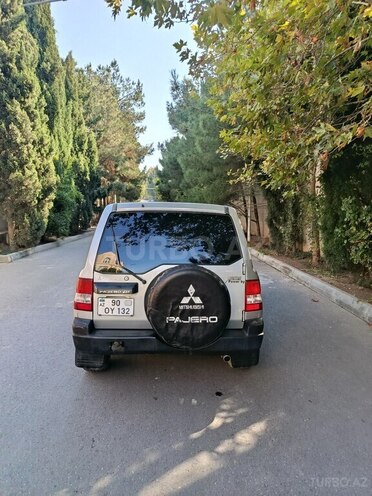 Mitsubishi Pajero io 1999, 330,000 km - 1.8 l - Bakı