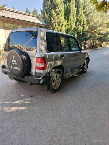 Mitsubishi Pajero io 1999, 330,000 km - 1.8 l - Bakı