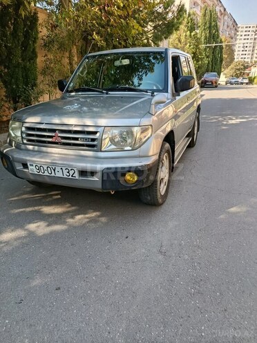 Mitsubishi Pajero io 1999, 330,000 km - 1.8 l - Bakı