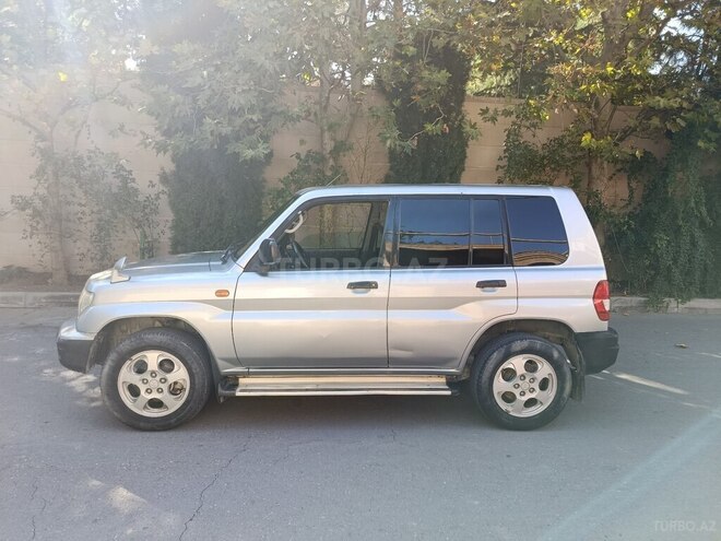 Mitsubishi Pajero io 1999, 330,000 km - 1.8 l - Bakı