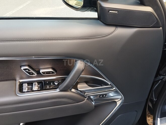 Land Rover Range Rover 2024, 41,684 km - 3.0 l - Bakı