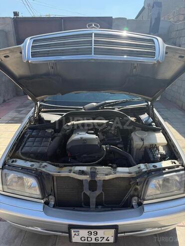 Mercedes C 200 1999, 191,810 km - 2.0 л - Sumqayıt