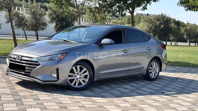 Hyundai Elantra 2018, 225,308 km - 2.0 l - Bakı