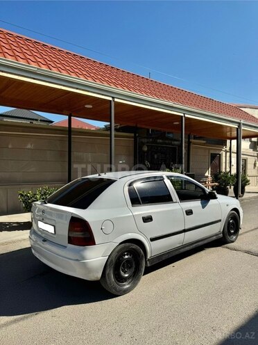 Opel Astra 1998, 300,000 km - 2.0 l - Bakı