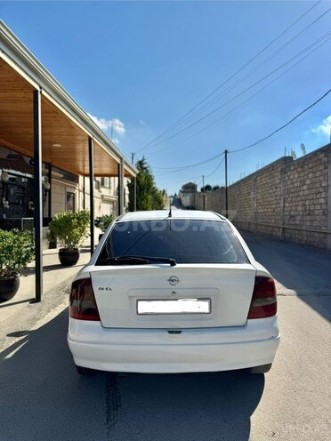 Opel Astra 1998, 300,000 km - 2.0 l - Bakı