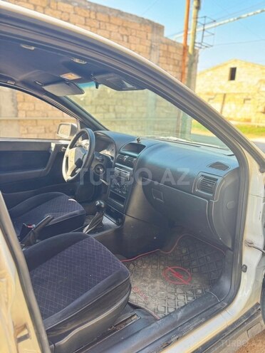 Opel Astra 1998, 300,000 km - 2.0 l - Bakı
