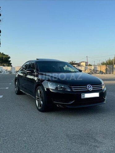 Volkswagen Passat (North America) 2013, 220,000 km - 2.5 л - Bakı