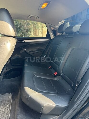 Volkswagen Passat (North America) 2013, 220,000 km - 2.5 л - Bakı