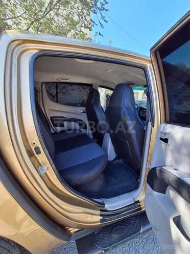 Mitsubishi L200 2011, 267,000 km - 2.5 л - Sumqayıt