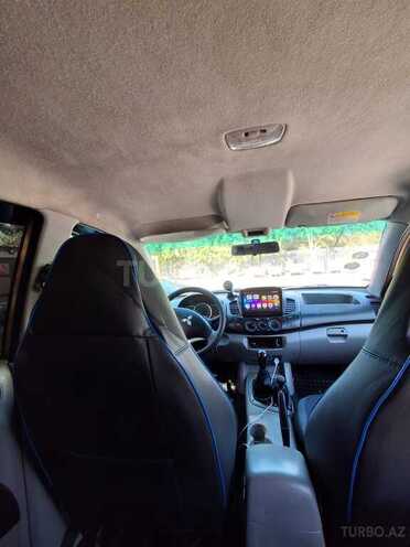 Mitsubishi L200 2011, 267,000 km - 2.5 л - Sumqayıt