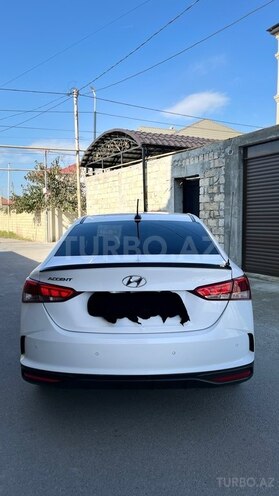 Hyundai Accent 2021, 131,000 km - 1.6 l - Bakı