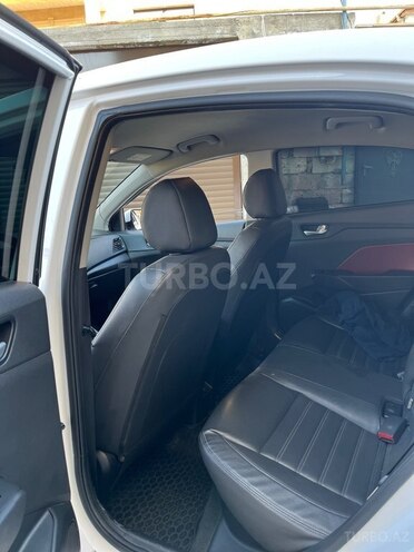 Hyundai Accent 2021, 131,000 km - 1.6 l - Bakı