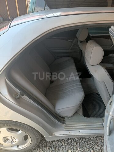 Mercedes E 220 1996, 350,000 km - 2.2 л - Ağstafa