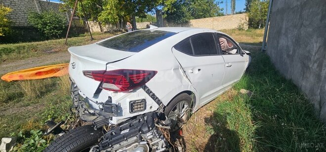 Hyundai Elantra 2020, 98,000 km - 1.6 l - Gəncə