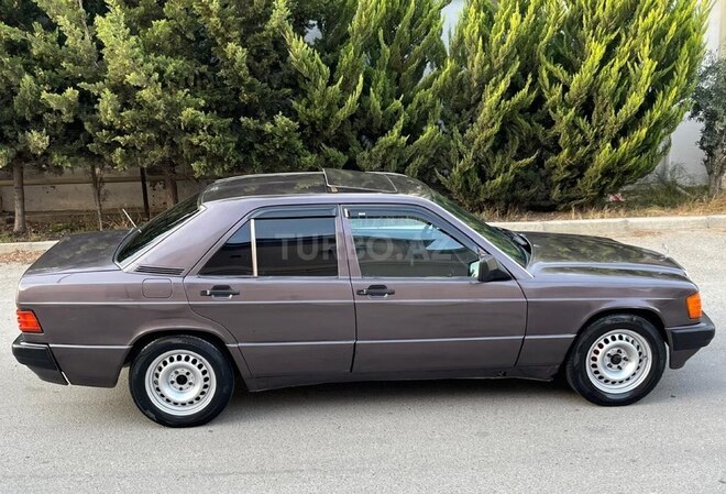 Mercedes 190 1990, 275,000 km - 2.0 l - Bakı