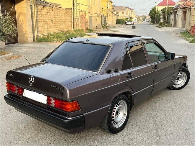 Mercedes 190 1990, 275,000 km - 2.0 l - Bakı