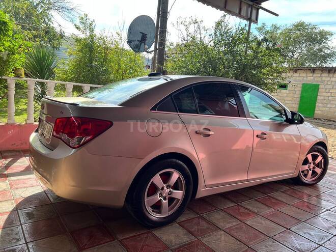 Chevrolet Cruze 2015, 317,049 km - 1.4 l - Bakı