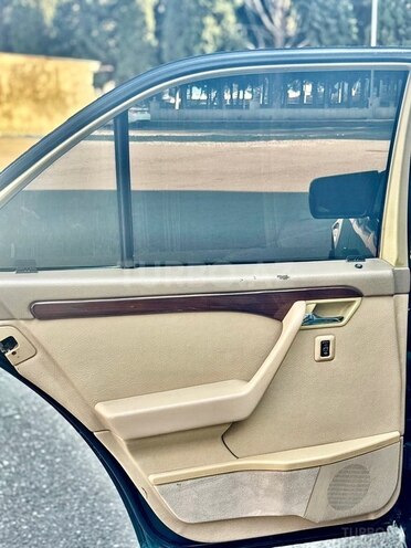 Mercedes C 280 1995, 305,250 km - 2.8 l - Gəncə