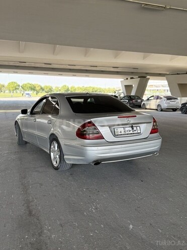 Mercedes E 220 2006, 542,000 km - 2.2 л - Bakı