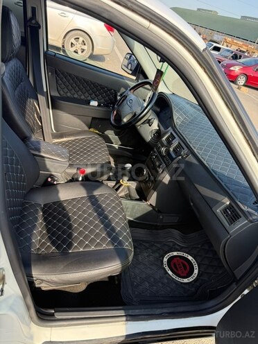 LADA (VAZ) Priora 2012, 220,000 km - 1.6 л - Salyan
