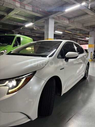 Toyota Corolla 2019, 240,000 km - 1.8 л - Bakı