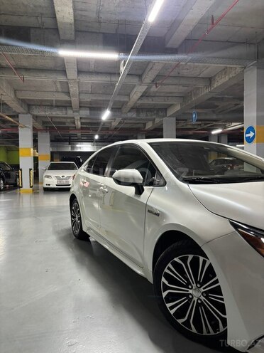 Toyota Corolla 2019, 240,000 km - 1.8 л - Bakı