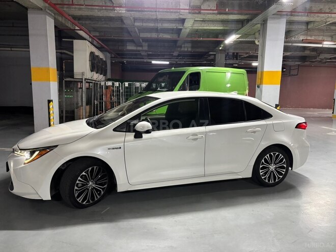 Toyota Corolla 2019, 240,000 km - 1.8 л - Bakı