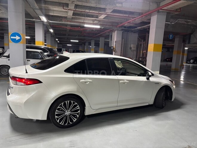 Toyota Corolla 2019, 240,000 km - 1.8 л - Bakı