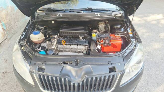 Skoda Fabia 2013, 210,207 km - 1.6 л - Bakı