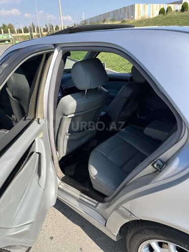 Mercedes C 230 1997, 280,000 km - 2.3 л - Bakı