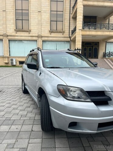 Mitsubishi Outlander 2003, 426,476 km - 2.4 l - Sumqayıt