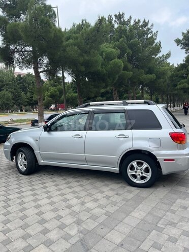 Mitsubishi Outlander 2003, 426,476 km - 2.4 l - Sumqayıt