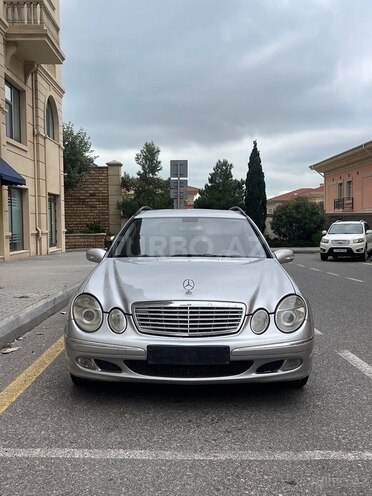 Mercedes E 220 2005, 599,999 km - 2.2 l - Bakı
