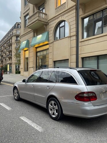 Mercedes E 220 2005, 599,999 km - 2.2 l - Bakı