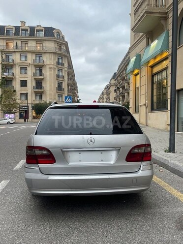 Mercedes E 220 2005, 599,999 km - 2.2 l - Bakı