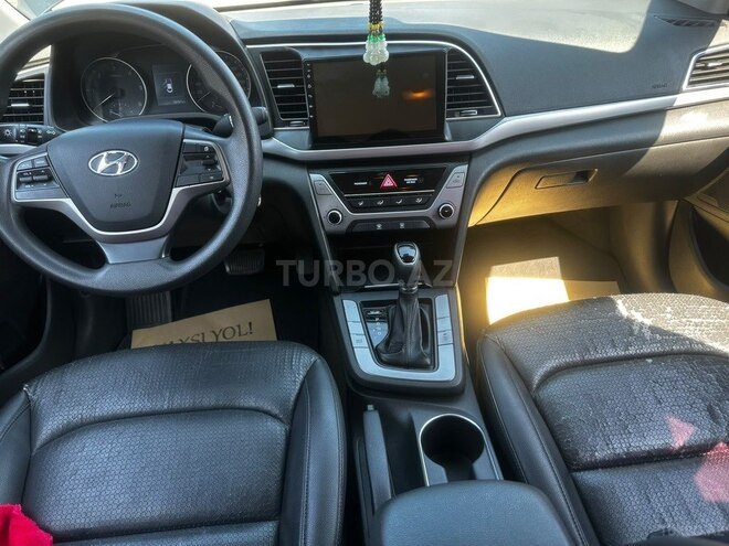 Hyundai Avante 2016, 79,000 km - 1.6 л - Bakı