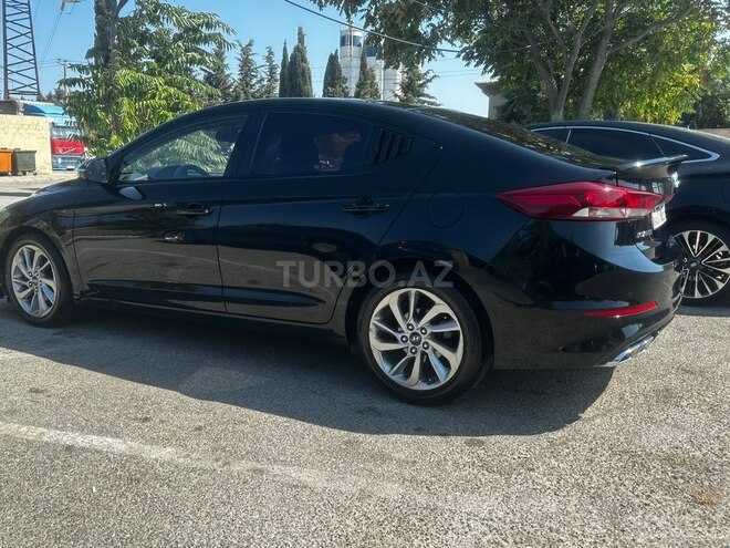 Hyundai Avante 2016, 79,000 km - 1.6 л - Bakı