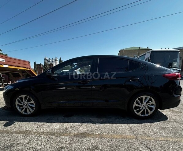 Hyundai Avante 2016, 79,000 km - 1.6 л - Bakı