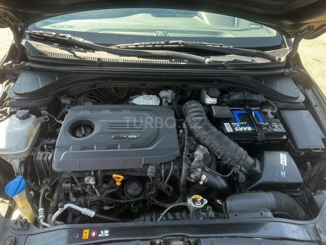 Hyundai Avante 2016, 79,000 km - 1.6 л - Bakı