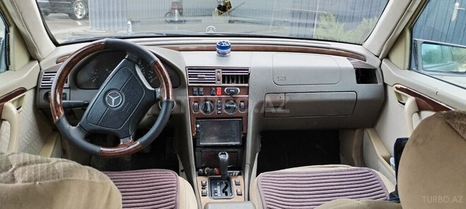 Mercedes C 280 1995, 530,000 km - 2.8 л - 