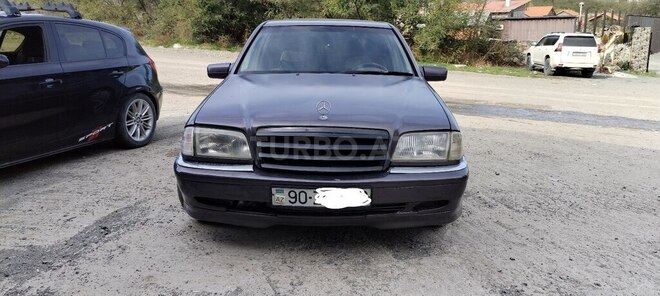 Mercedes C 280 1995, 530,000 km - 2.8 л - 